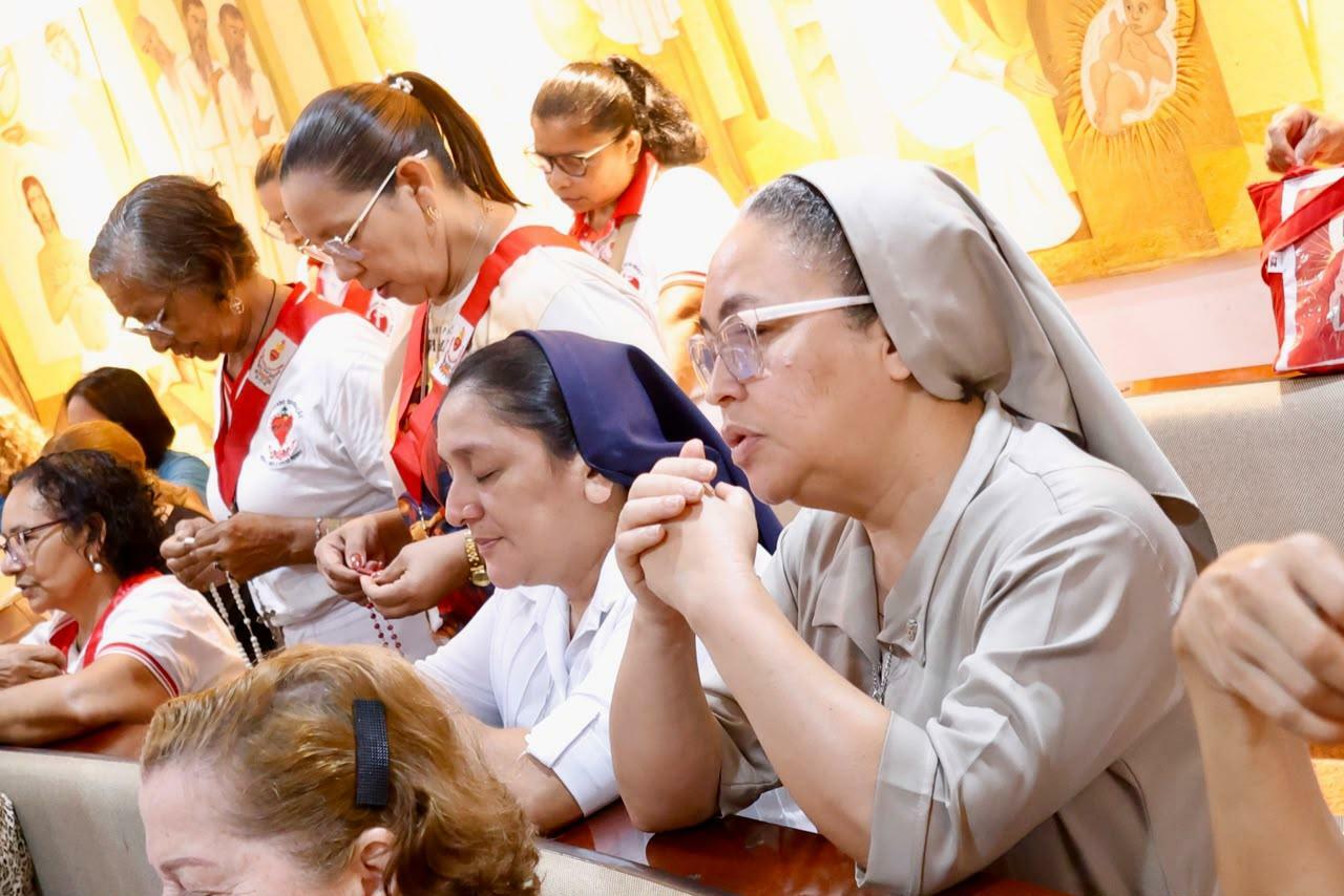 A vigília ocorre na Capela Bom Pastor, no Centro Social de Nazaré